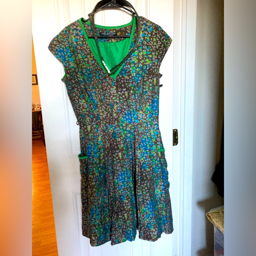 Marc New York Green/Blue Leopard Print V-Neck Dress SIZE 10